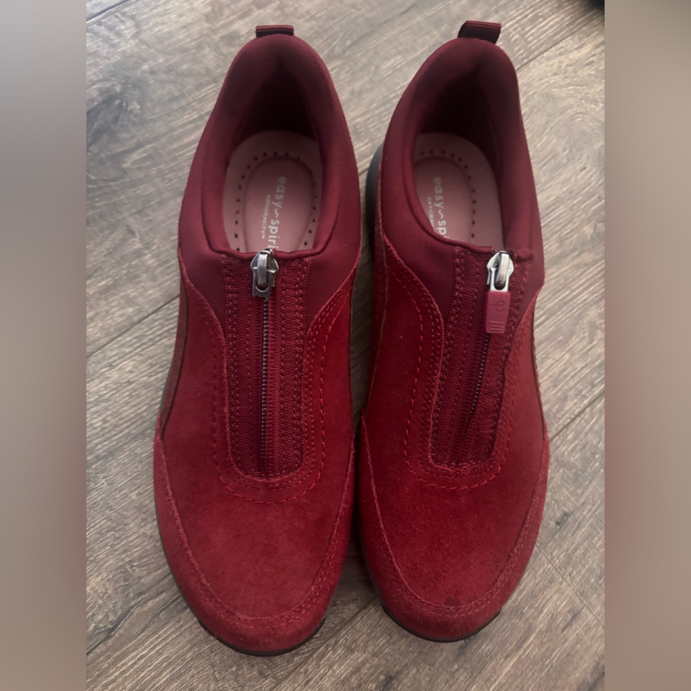 Easy Spirit Burgundy Suede Zip Shoes